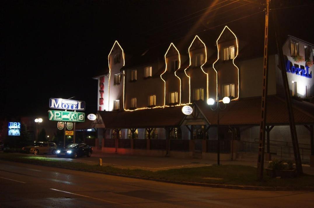 Łomża Motel Zacisze מראה חיצוני תמונה