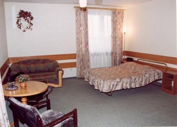 Łomża Motel Zacisze חדר תמונה